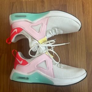 Nike Air Max Bella (worn 1x)